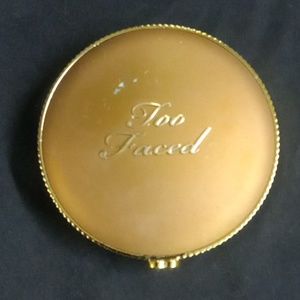 Too Faced Dark Chocolate Bronzer